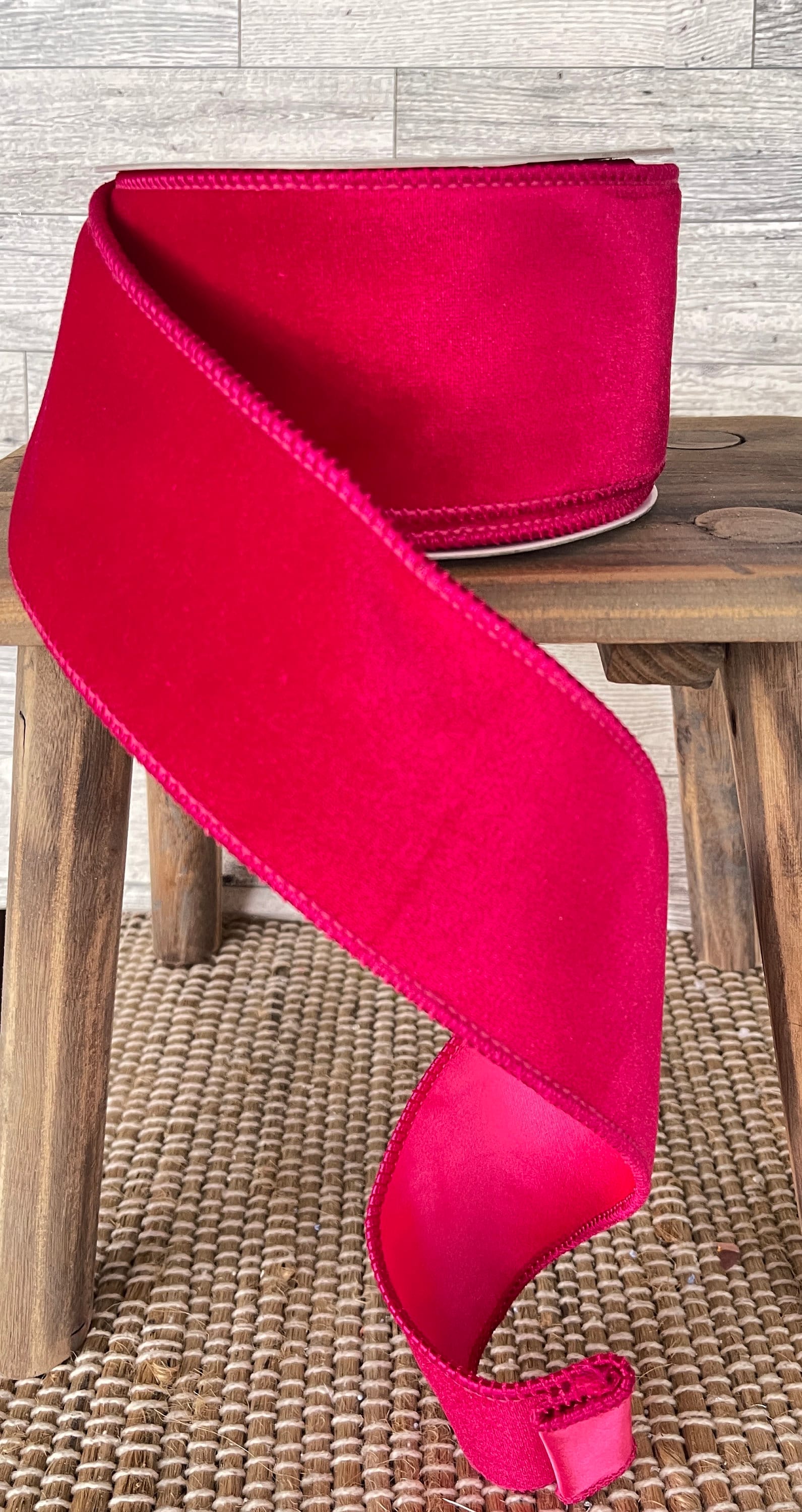 Raz Hot Pink Velvet Ribbon , 2.5 inch Ribbon, Luxury Ribbon, Valentine  Ribbon, Easter Velvet Ribbon